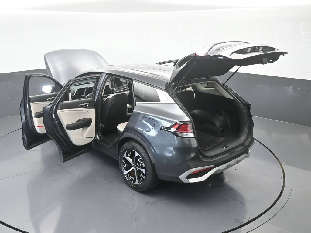 Used 2024 Kia Sportage EX FWD image 65