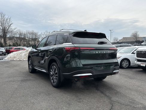 New 2026 INFINITI QX60 Luxe w/ Family Package image 4