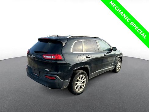 Used 2015 Jeep Cherokee Latitude image 8