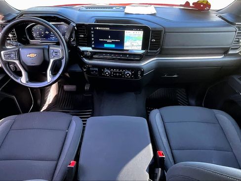Used 2026 Chevrolet Silverado 1500 LT RWD image 16