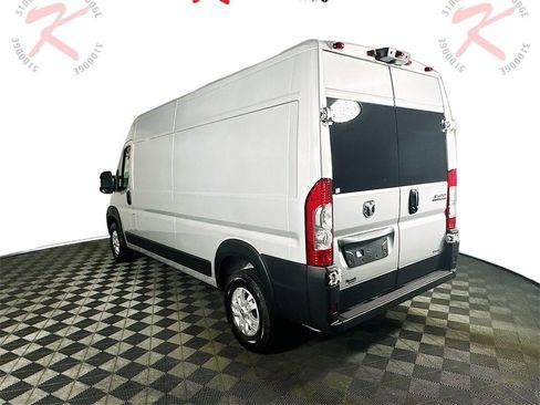 New 2025 RAM ProMaster 3500 w/ Quick Order Package 22G SLT image 5