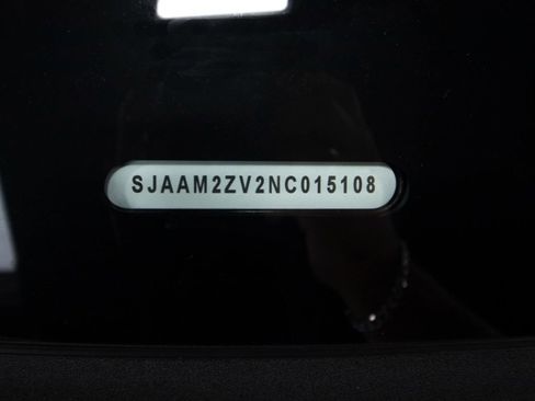 Used 2022 Bentley Bentayga image 81