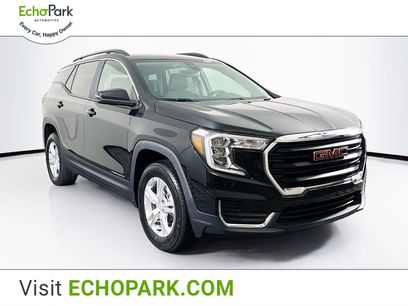 Used 2023 GMC Terrain SLE w/ Driver Convenience Package