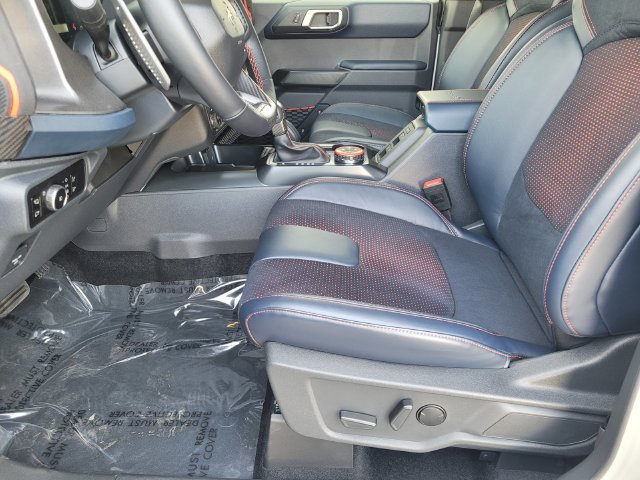 New 2026 Ford Bronco Raptor w/ Interior Carbon Fiber Pack AWD/4WD image 23