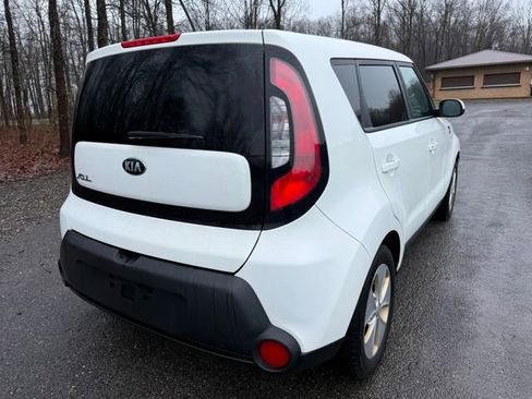 Used 2016 Kia Soul image 4