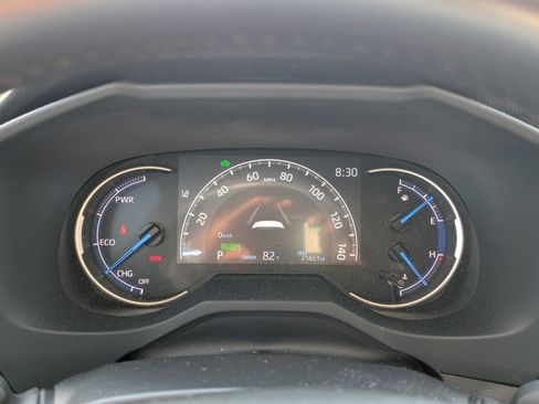 Used 2023 Toyota RAV4 XLE w/ Convenience Package AWD/4WD image 12