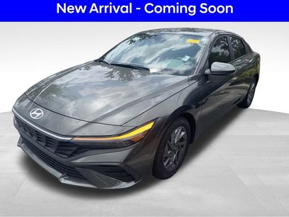 Used 2024 Hyundai Elantra SEL