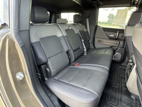 New 2025 GMC Hummer EV 3X image 25