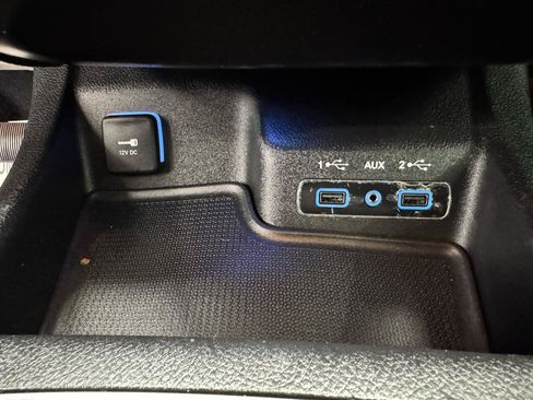 Used 2020 Dodge Durango SXT RWD image 21