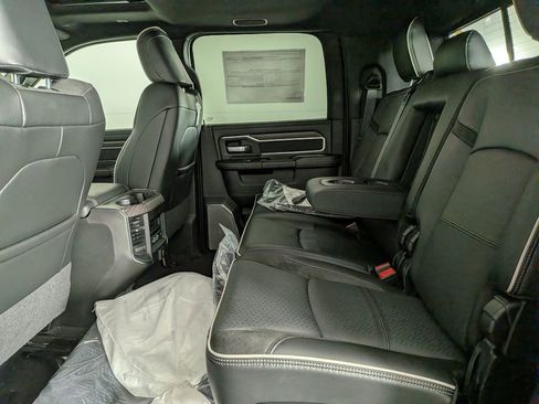 New 2026 RAM 3500 Laramie image 32