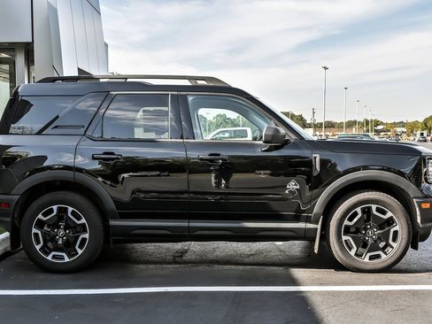 Used 2022 Ford Bronco Sport Outer Banks w/ Tech Package image 9