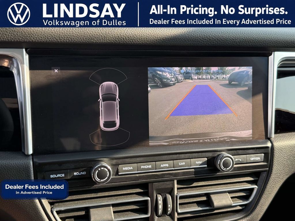 Used 2021 Porsche Macan AWD/4WD image 15
