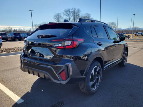 New 2026 Subaru Crosstrek 2.5i Limited w/ Crosstrek Mirror Package image 9