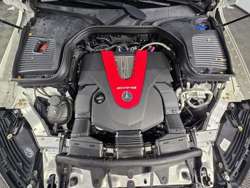 Used 2022 Mercedes-Benz GLC 43 AMG 4MATIC image 11