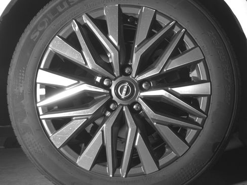 Used 2025 Nissan Altima 2.5 SV image 15