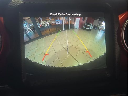 Used 2018 Jeep Wrangler Unlimited Rubicon image 23