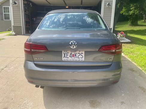 Used 2017 Volkswagen Jetta S FWD image 17