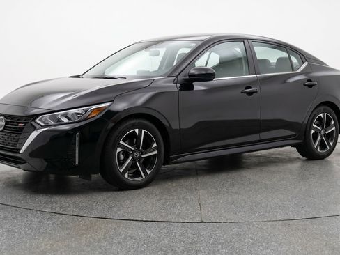 Used 2025 Nissan Sentra SV FWD image 3