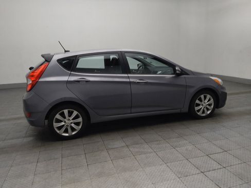 Used 2014 Hyundai Accent SE image 10