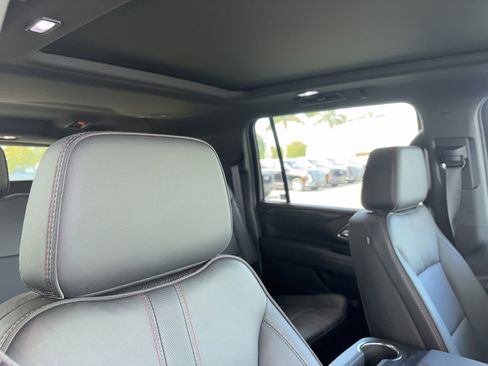 Used 2024 Chevrolet Suburban RST w/ Luxury Package AWD/4WD image 11