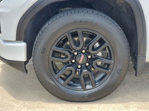 Used 2024 GMC Sierra 1500 Pro w/ Graphite Edition RWD image 10