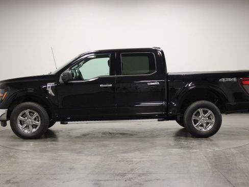 Used 2025 Ford F150 XLT w/ Equipment Group 301A Standard AWD/4WD image 5