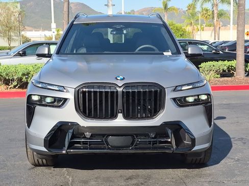 New 2027 BMW X7 xDrive40i w/ Executive Package AWD/4WD image 3