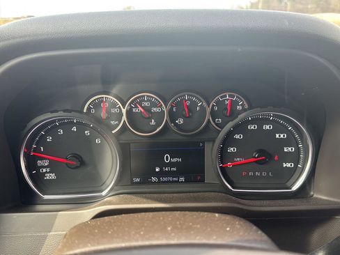 Used 2021 Chevrolet Silverado 1500 LT Trail Boss image 16