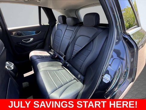 Used 2021 Mercedes-Benz GLC 300 w/ Premium Package image 28