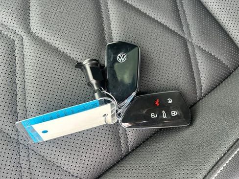 New 2026 Volkswagen Atlas SE image 31