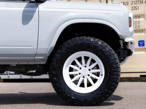 New 2026 Ford Bronco Heritage Edition AWD/4WD image 16