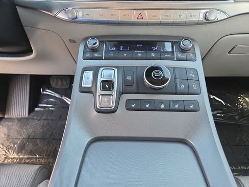 Used 2022 Hyundai Palisade Calligraphy w/ Cargo Package FWD image 25