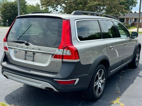 Used 2015 Volvo XC70 T6 AWD/4WD image 7