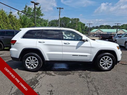 Certified 2021 Jeep Grand Cherokee Laredo image 12