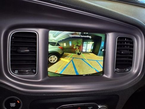 Used 2023 Dodge Charger SXT RWD image 7