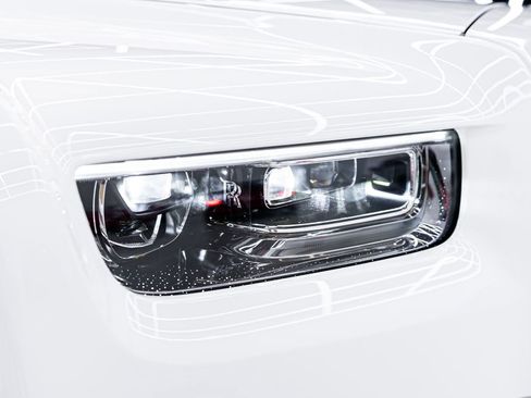 Used 2026 Rolls-Royce Phantom Sedan image 30