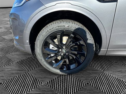 New 2025 Land Rover Discovery Sport S image 14