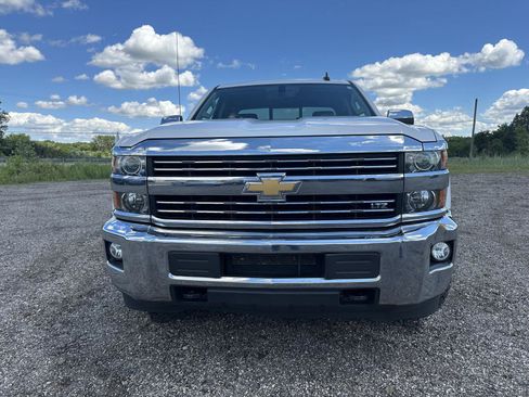 Used 2016 Chevrolet Silverado 2500 LTZ AWD/4WD image 9