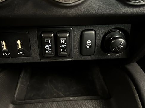 Used 2025 Mitsubishi Outlander Sport SE image 19