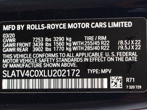 Used 2020 Rolls-Royce Cullinan AWD/4WD image 20
