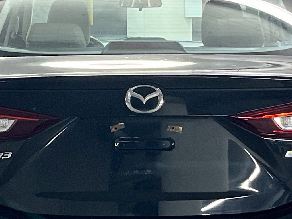 Used 2014 MAZDA MAZDA3 i Touring FWD image 29