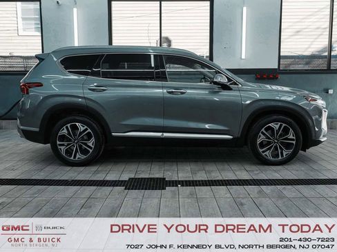 Used 2019 Hyundai Santa Fe Limited w/ Cargo Package image 5