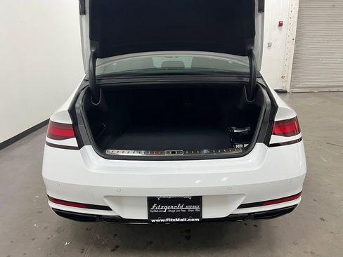 New 2026 Genesis G90 3.5T Prestige image 16