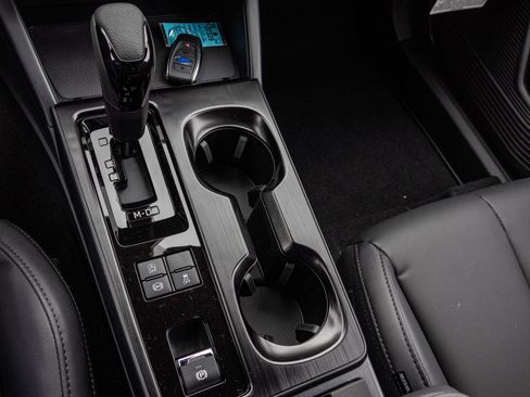 New 2026 Subaru Outback Premium image 25