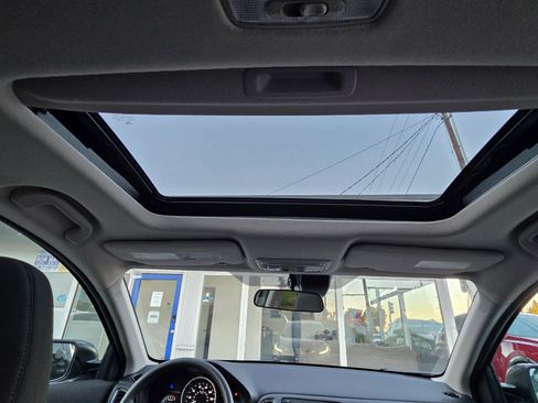 Used 2022 Honda HR-V EX image 16