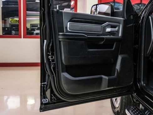 Used 2022 RAM 2500 Big Horn image 37