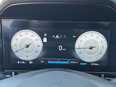 Used 2024 Hyundai Elantra SEL w/ Convenience Package FWD image 32