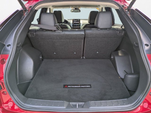 Used 2025 Mitsubishi Eclipse Cross SE AWD/4WD image 13