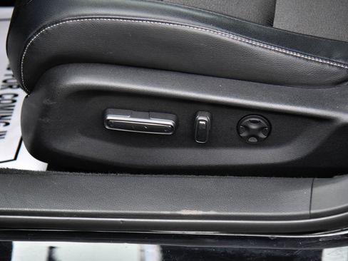 Used 2018 Honda Accord Sport image 16