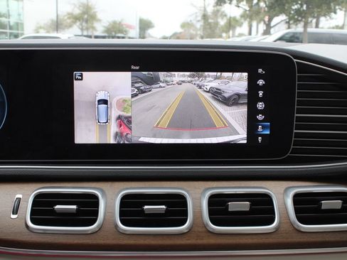 Used 2022 Mercedes-Benz GLE 350 4MATIC image 21